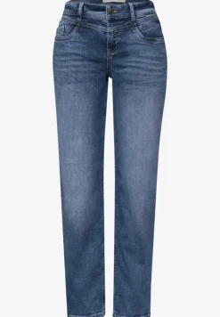 Straight Legs jeans