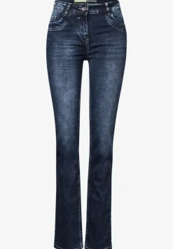Straight Legs jeans