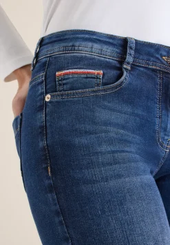 Straight Legs jeans