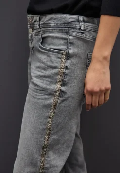 Straight Legs jeans