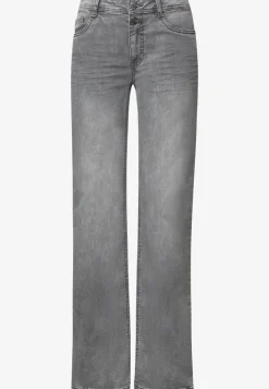 Straight Legs jeans