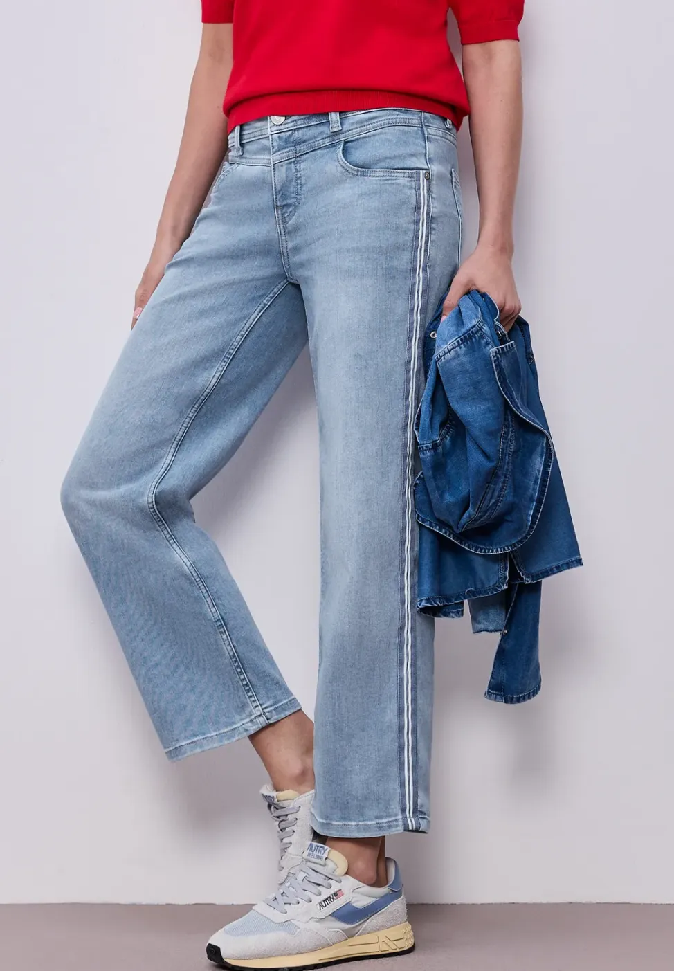Straight Legs jeans