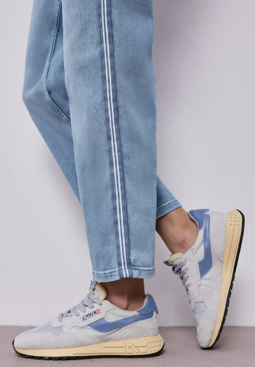 Straight Legs jeans