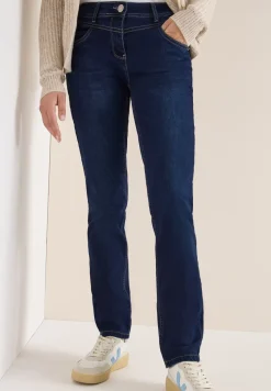 Straight Legs jeans