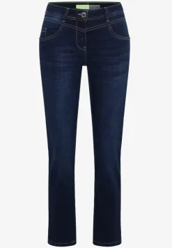 Straight Legs jeans