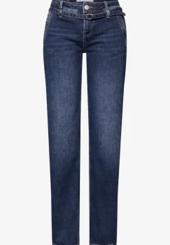 Straight Legs jeans