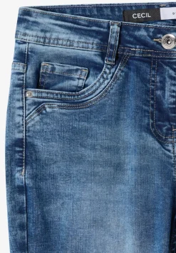 Straight Legs jeans