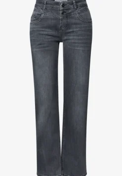 Straight Legs jeans