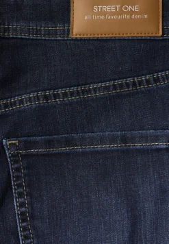 Straight Legs jeans