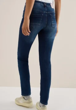 Straight Legs jeans