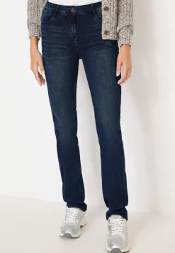 Straight Legs jeans