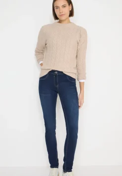 Straight Legs jeans