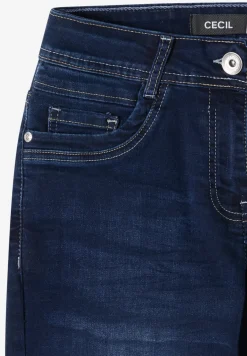 Straight Legs jeans