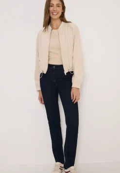 Straight Legs jeans