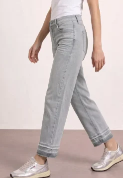 Straight Legs jeans met decoratieve zoom