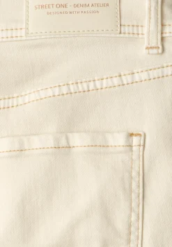 Straight Legs jeans met open zoom