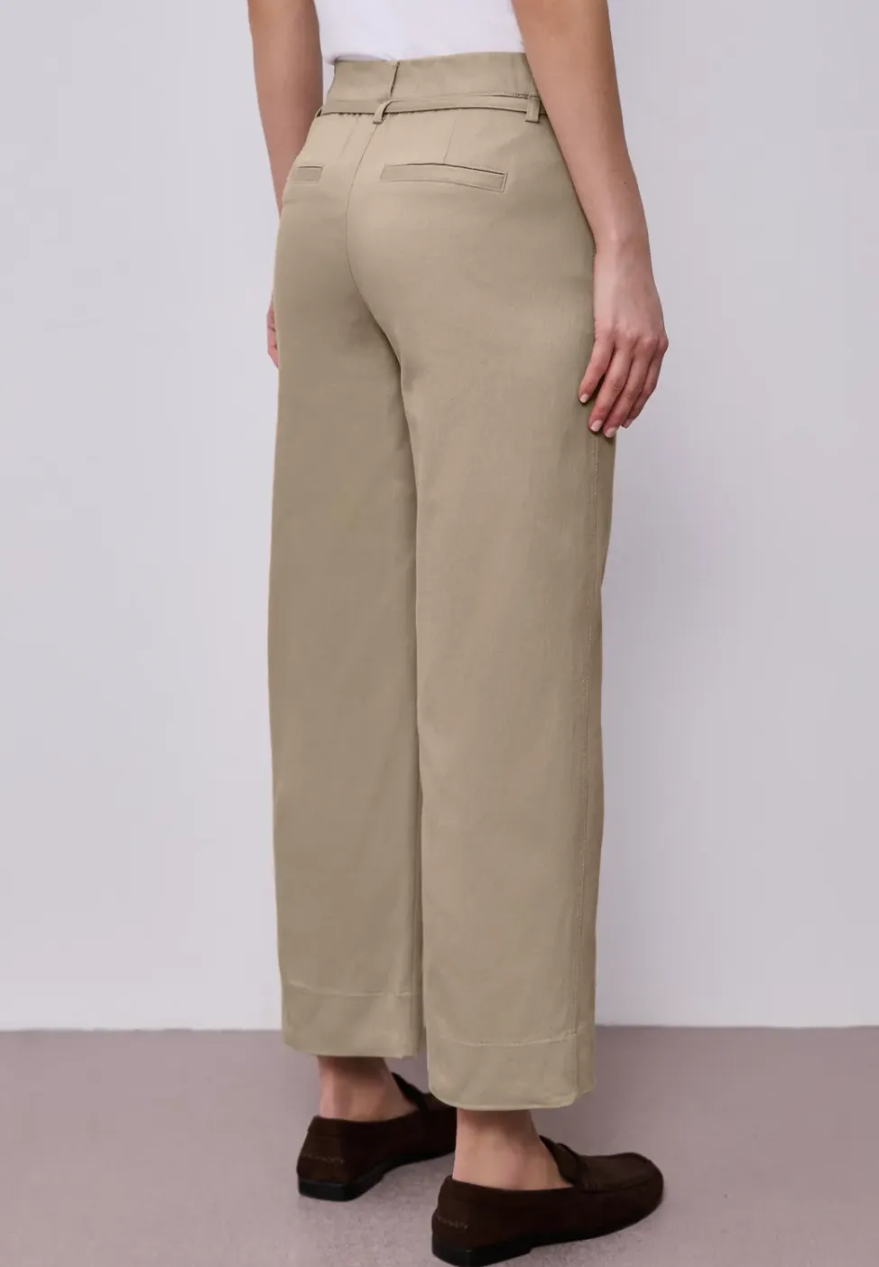 Straight Legs broek met riemdetail