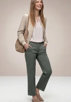 Straight Legs chino's in een casual pasvorm