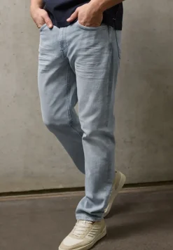 Straight Legs jeans