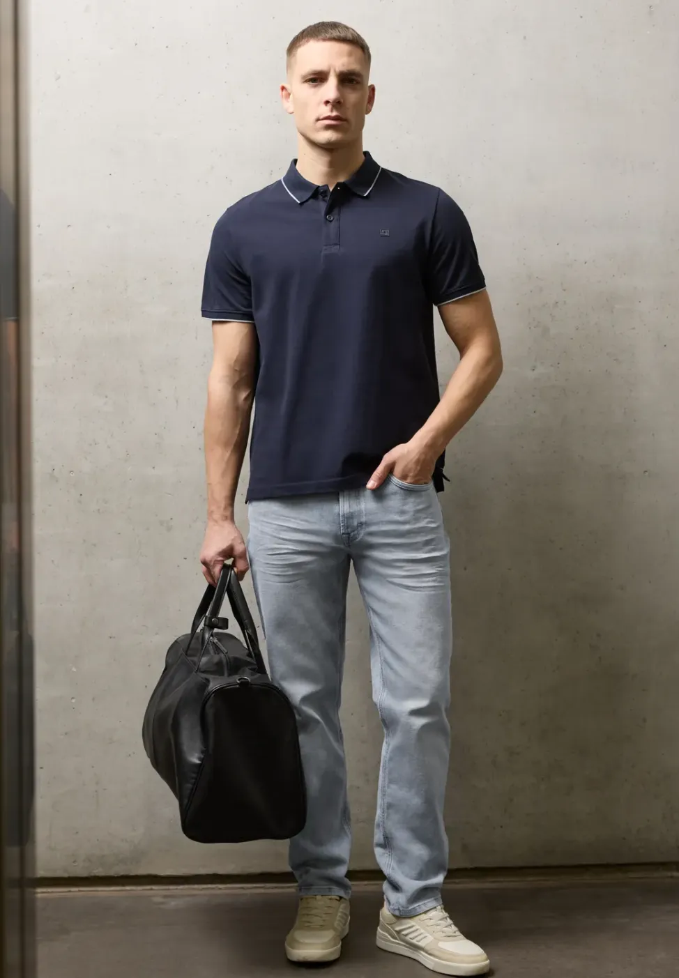 Straight Legs jeans