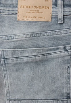 Straight Legs jeans
