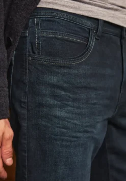Straight Legs jeans