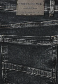 Straight Legs jeans