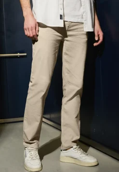 Straight Legs jeans