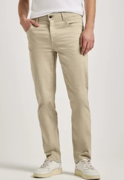 Straight Legs jeans