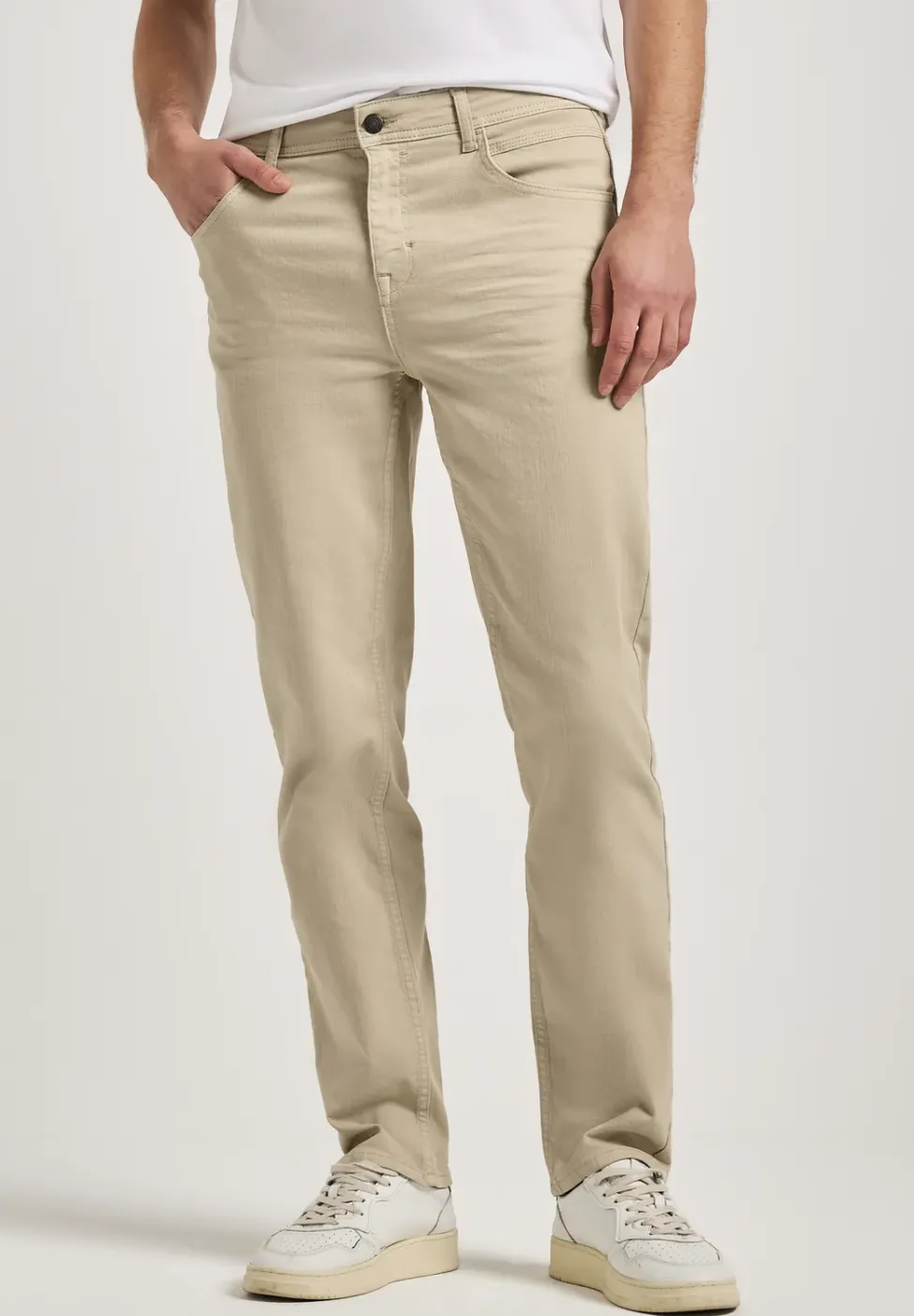 Straight Legs jeans