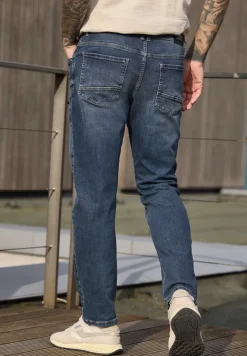 Straight Legs jeans in regular fit