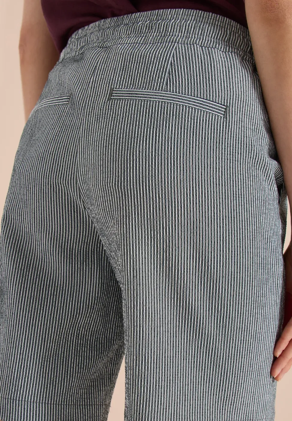 Straight Legs shorts in seersucker kwaliteit