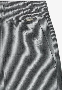 Straight Legs shorts in seersucker kwaliteit