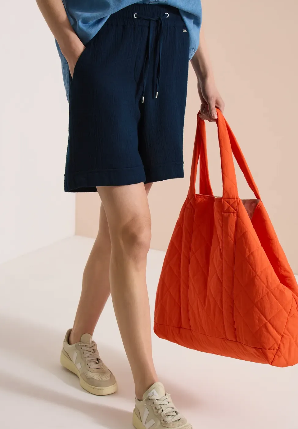 Straight Legs shorts van mousseline