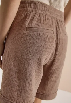 Straight Legs shorts van mousseline