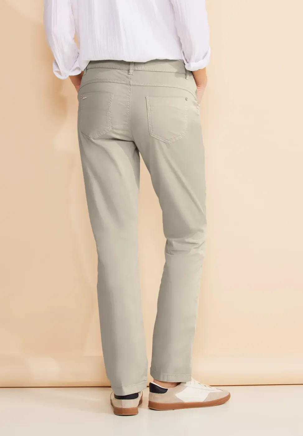Style Yulius Straight Twill