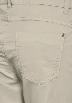 Style Yulius Straight Twill