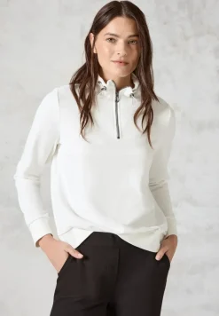 Sweater met borduursel