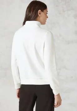 Sweater met borduursel
