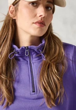 Sweater met borduursel