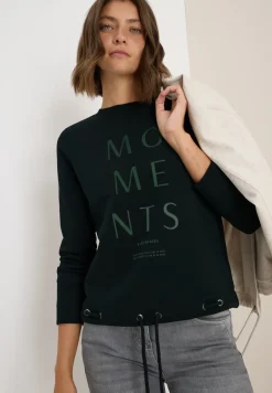 Sweater met borduursel