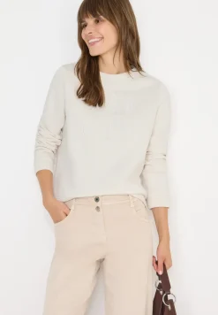 Sweater met borduursel