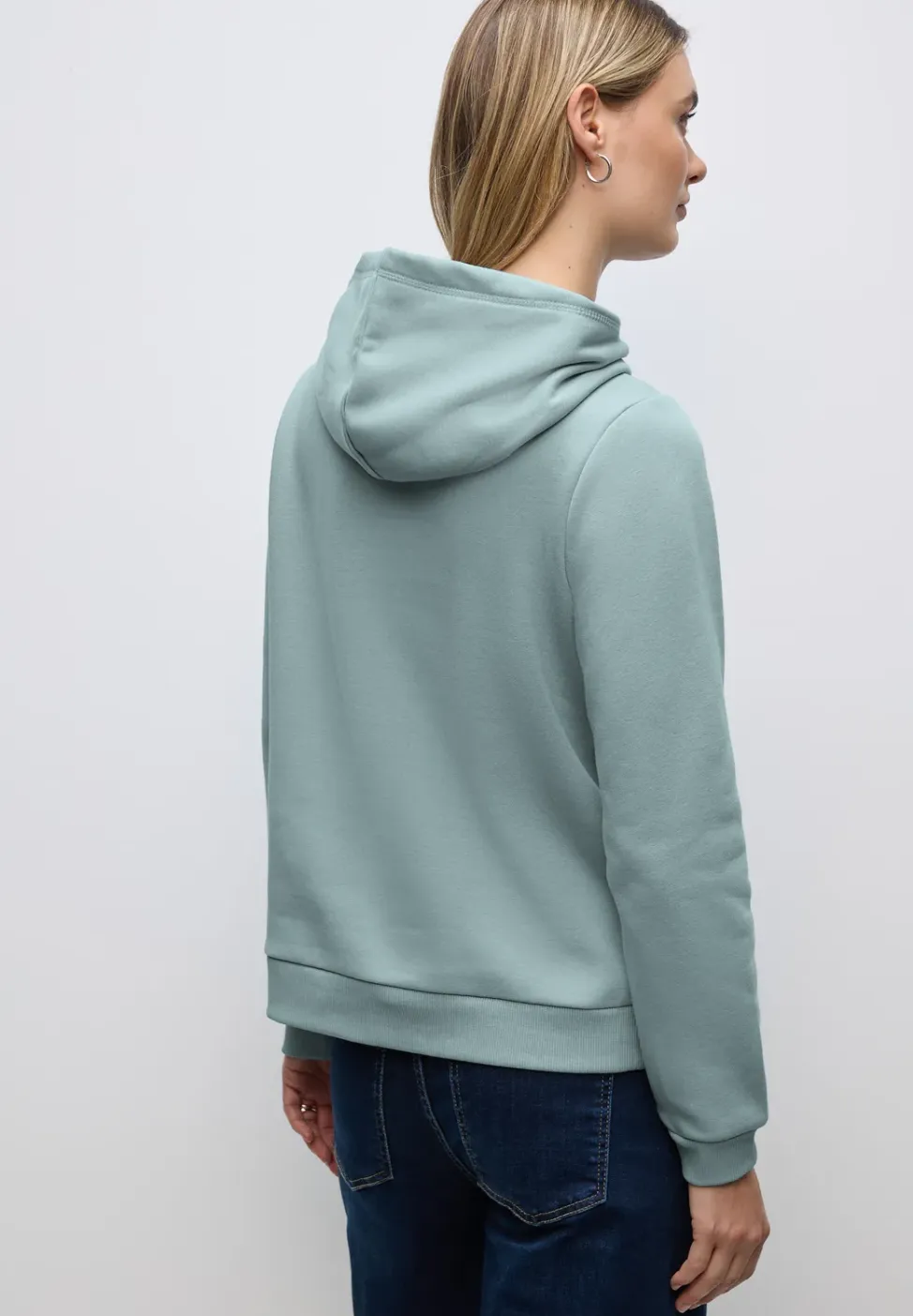 Sweater met capuchon