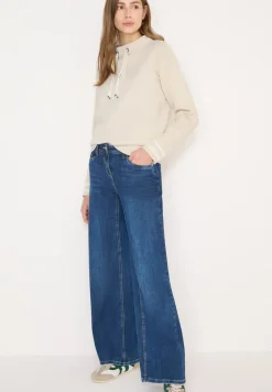 Sweater met gebreide mouwen