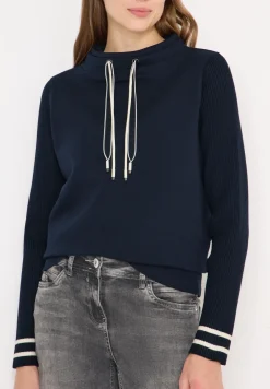 Sweater met gebreide mouwen