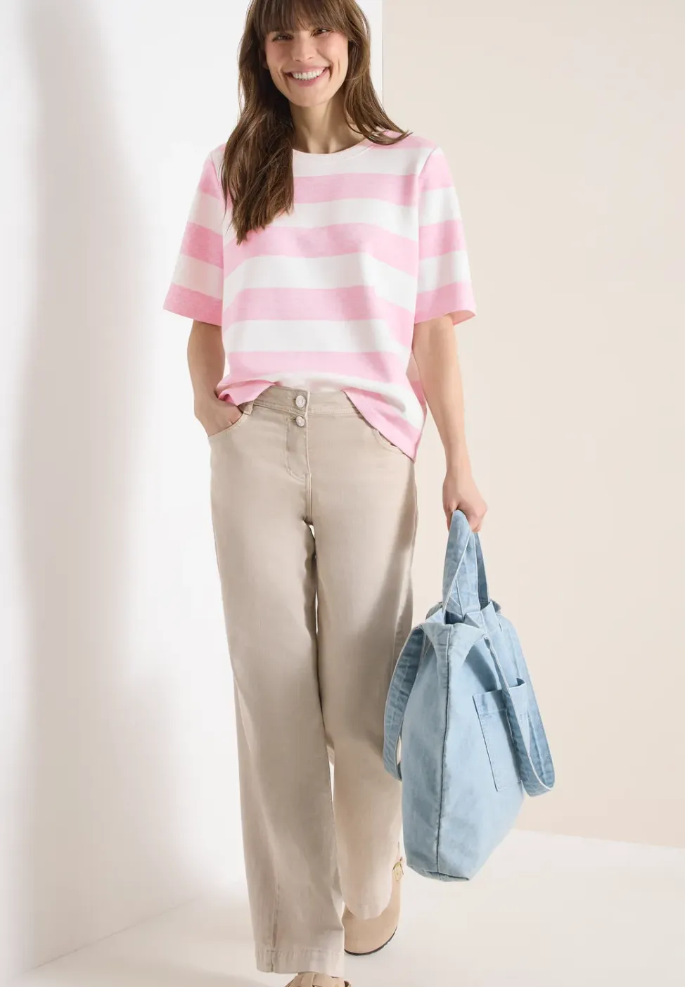 Sweater met korte mouwen en strepen