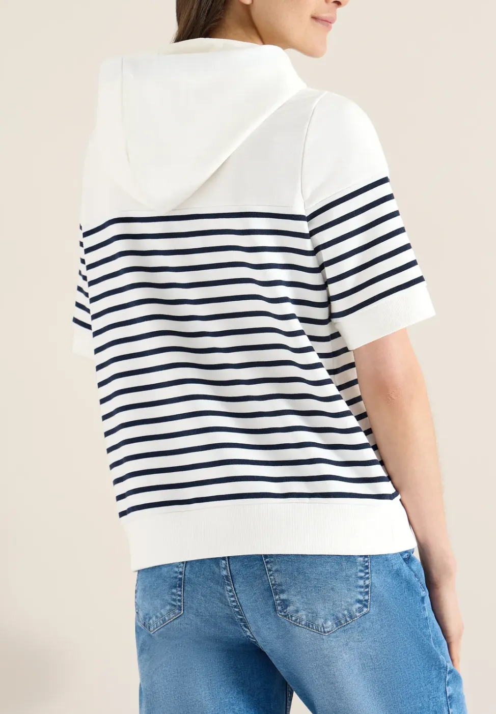 Sweater met korte mouwen, capuchon en strepen