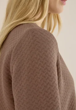 Sweater met textuur