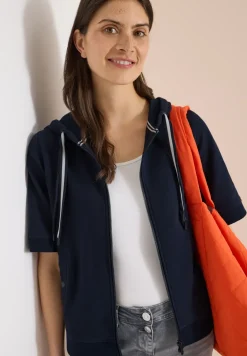 Sweaterjack met korte mouwen en capuchon