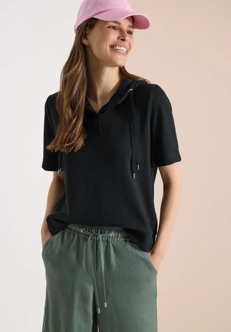 Sweater met korte mouwen en capuchon